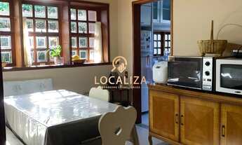 Imagem 3: Espetacular Casa á Venda com 3 Suítes em 235 M2 num Terreno de 2.546 M² em Campos do Jordã