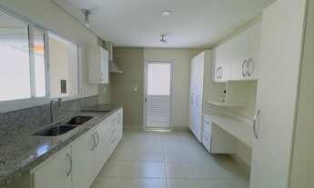 Imagem 6: Sobrado / Jardim Alvorada / 04 dormitórios com 2 suítes / 250 m² de construção / 368 m² de