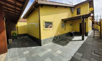 Imagem 3: Excelente casa de 3 quartos com 1 suíte / Enseada / 164 m² de construção / 250 m² de terre