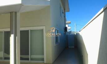 Imagem 4: Sobrado no Residencial Mantiqueira / 3 dormitórios sendo 1 suíte com closet / 252m² de ter