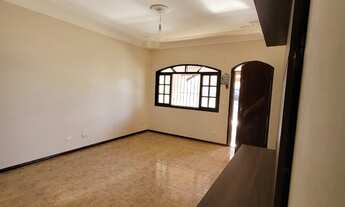 Imagem 6: Casa à venda em Jacareí-SP no Jardim Terras de São João: 4 quartos, 3 suítes, 2 salas, 5 b