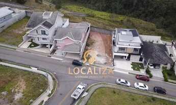 Imagem 2: Terreno no Condomínio Residencial Mantiqueira / 360 m²/ Plano / São José dos Campos