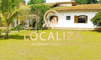 Imagem 4: Chácara à venda em Igaratá-SP: 4 quartos, 1 suíte, 3 salas, 2 banheiros, 4 vagas e 450m² d