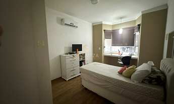 Imagem 5: Casa de luxo à venda em São José dos Campos-SP no Bosque dos Eucaliptos: 4 quartos, 1 suít