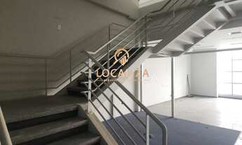 Imagem 6: Salão Comercial de Alto Padrão no Jardim Independência, Taubaté-SP: 2 Salas, 3 Banheiros