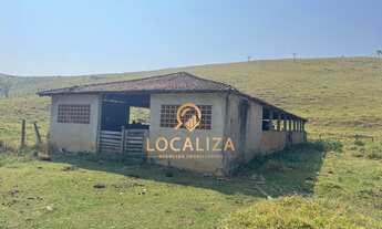 Imagem 3: Fazenda à Venda em Areias, São Paulo ? 141 Hectares: Oportunidade Única na Serra da Bocain
