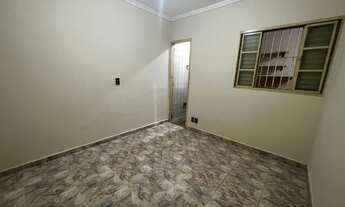 Imagem 5: Imperdível casa à venda em São José dos Campos-SP, Jardim Motorama: 3 quartos, 1 suíte, 2