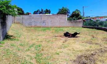 Imagem: Terreno à venda em Jambeiro-SP, no bairro