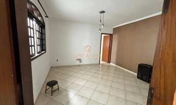 Imagem 2: Casa 3 quartos Eugênio de Melo com garagem coberta