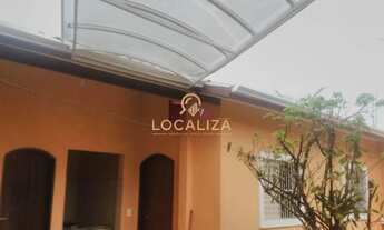 Imagem 3: Casa 4 dormitórios, 1 suíte, 4 garagens com 3 cobertas. Área construída: 234m² .Área do te