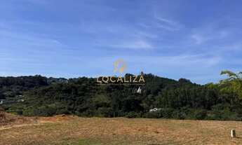 Imagem 3: Terreno á Venda - Condominío Altos da Quinta - 785m² - Com Vista para o Castelo da Vila Me