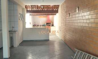 Imagem 4: Espetacular Residência à Venda em Jacareí-SP - 2 Quartos, 2 Salas, 2 Banheiros, 3 Vagas no