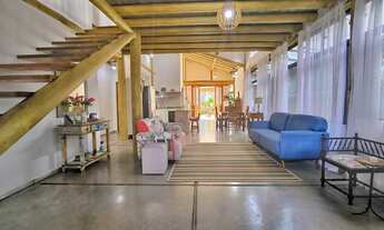 Imagem 2: CASA, 2 dormitórios, 2 suíte, 4 banheiro, 4 vagas na garagem, 190M² de Área Construída