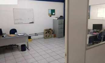 Imagem 6: GALPÃO, 6 banheiro, 15 vagas na garagem, 1500M² de Área Total