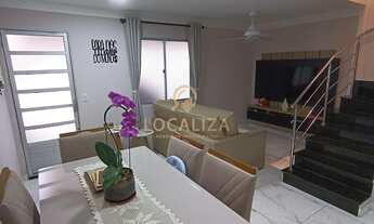 Imagem: Casa Sobrado/ 03 dormitórios/ Condomínio