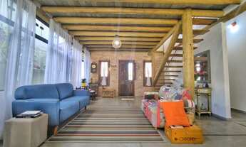 Imagem 6: CASA, 2 dormitórios, 2 suíte, 4 banheiro, 4 vagas na garagem, 190M² de Área Construída