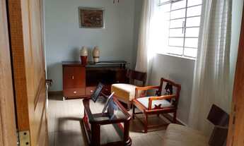 Imagem 5: Casa super conservada de 1949 a venda com 4 dorm no Centro de Itu/SP