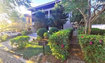 Imagem 2: Casa reformada em Condomínio - Itu - Rua arborizada