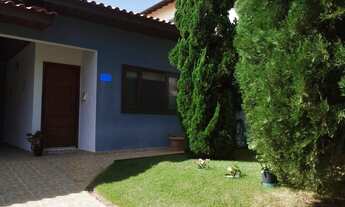 Imagem: Casa de luxo à venda em condomínio exclusivo