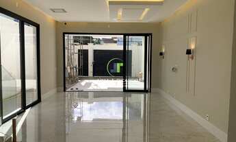 Imagem 3: Casa Duplex com 03 suítes sendo 01 master no bairro Praia do Morro - Guarapari - ES