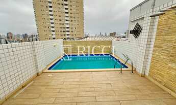 Imagem: Cobertura com piscina e area ampla area