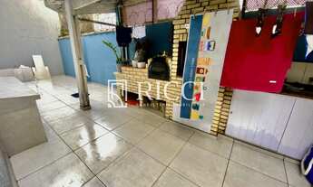 Imagem: Comprar sobrado no jose menino isolado