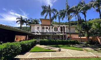 Imagem: Casa resort com 4 suítes, piscina e área