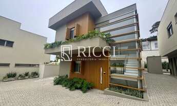 Imagem: Casa de luxo em condomínio à venda em