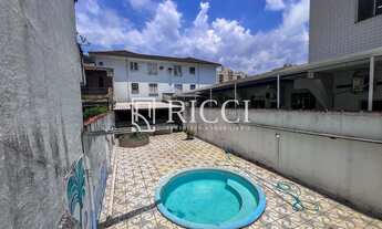 Imagem: Casa à Venda em Santos-SP, Bairro Marapé