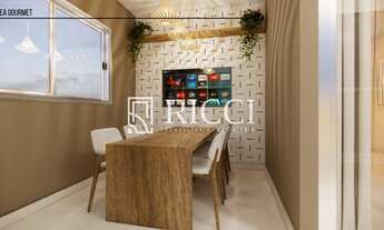 Imagem: Casa nova sobreposta alta