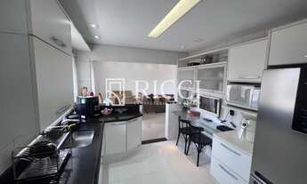 Imagem 7: Oportunidade: Cobertura triplex de 3 quartos no Campo Grande, Santos-SP, com 2 vagas de ga