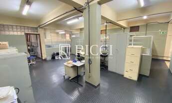 Imagem 4: Galpão à Venda no Centro de Santos ? 10 salas, R$6 mi