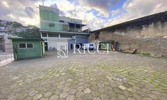 Imagem 1: Galpão à Venda no Centro de Santos ? 10 salas, R$6 mi