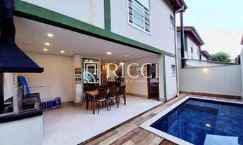 Imagem: Casa com 3 Suítes à Venda em Juquehy