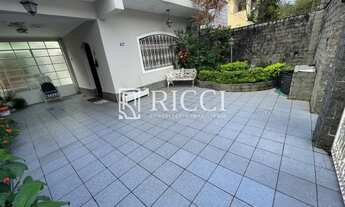 Imagem 3: Imóvel de Alto Padrão na Vila Valença, São Vicente-SP: Casa com 3 Quartos, 1 Suíte, 2 Sala