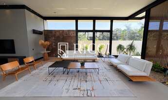 Imagem 3: Casa Térrea de Luxo no Jardim Acapulco ? 6 Suítes, Piscina, Spa e Automação