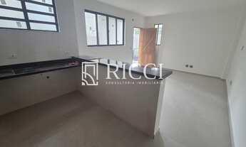 Imagem: Casa com 2 quartos espaçosos, sendo 1 suíte