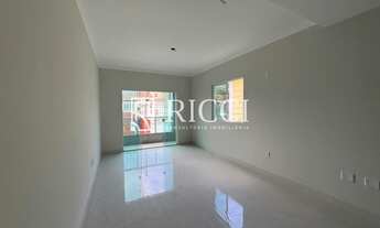 Imagem 2: Casa à Venda em Santos-SP na Aparecida: 3 Quartos, 1 Suíte, 2 Salas e 134m² de Conforto e