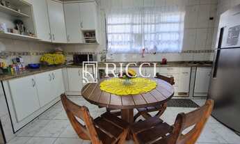 Imagem: Sobrado à Venda no Embaré em Santos/SP