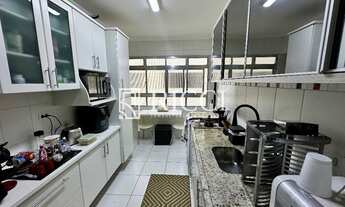 Imagem 6: Apartamento à Venda em Santos-SP: 2 Quartos, 1 Sala, 1 Vaga de Garagem, 97m² no Gonzaga