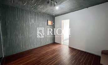 Imagem 5: Casa à venda em Santos-SP, 3 quartos, 6 salas, 5 banheiros, 2 vagas de garagem, 180,00 m²