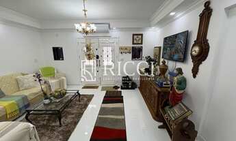 Imagem 5: Imperdível Casa à Venda em Santos-SP, Bairro Encruzilhada - 4 Quartos, 4 Suítes, 2 Salas