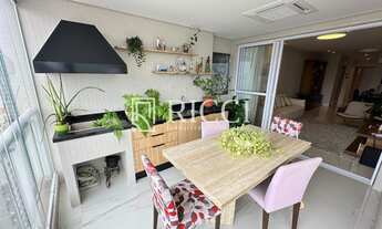 Imagem 2: Prédio novo na quadra da praia, 3 suítes, lazer completo, varanda gourmet