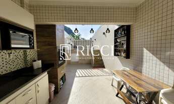 Imagem: Casa com 4 suítes - Piscina e churrasqueira