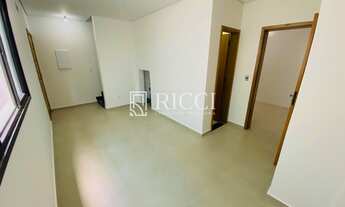 Imagem: Casa estilo sobrado nova à venda no bairro