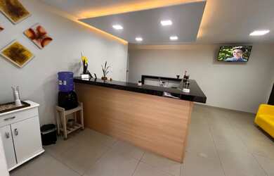 Imagem 3: Sala comecial, centro médico