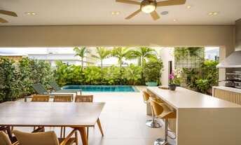 Imagem: Sobrado de alto padrão à venda em condomínio