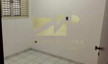 Imagem 7: Casa à venda em Indaiatuba-SP, bairro Jardim Califórnia - 3 quartos, 1 suíte, 2 salas, 2 b