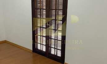 Imagem 6: Casa à venda em Indaiatuba-SP, bairro Jardim Califórnia - 3 quartos, 1 suíte, 2 salas, 2 b