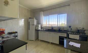 Imagem 5: Sobrado à venda em Salto-SP, Jardim Panorama: 2 quartos, 2 salas, 1 banheiro, 2 vagas de g